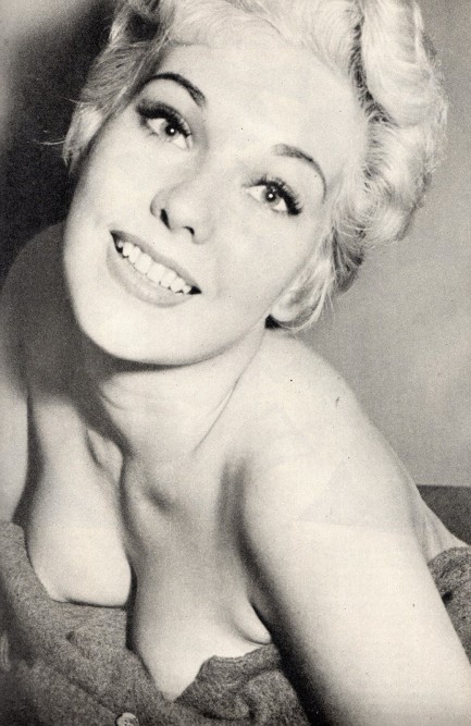 Kim novak nude pictures.