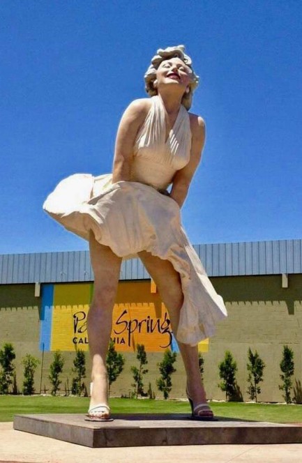 Palm Springs Erects Giant 'Sexist' Statue of Marilyn Monroe - Fair360